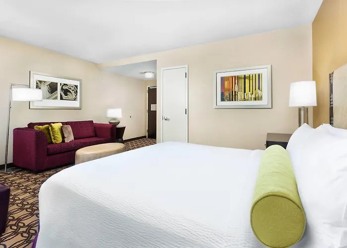 Fairfield Inn & Suites By Marriott Midtown Manhattan/Penn Station